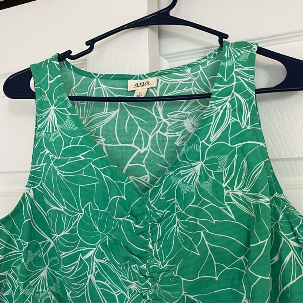 Crop Top - Picture 3 of 3